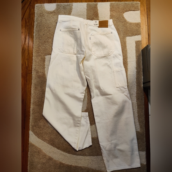 Levi's Dad Utility Straight Leg Jeans in Ecru, size 29 - Picture 6 of 8
